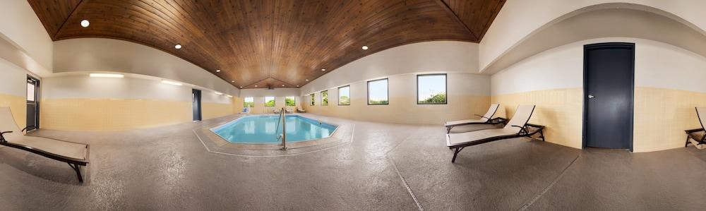Country & By Radisson, Dfw Airport South, Tx Hotel Irving